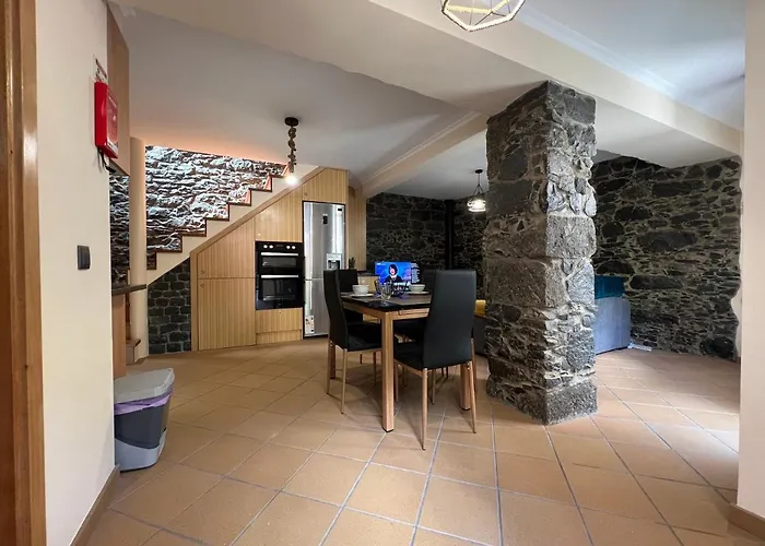 Briola By Analodges *