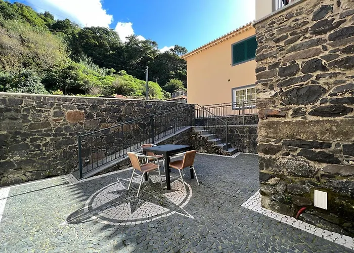 Briola By Analodges Ferienhaus